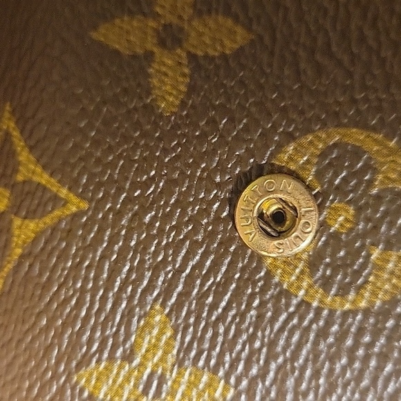 Louis Vuitton Monogran Canvas Porte Tresor International Wallet - Picture 12 of 16